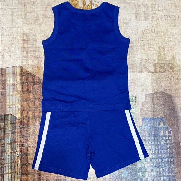 The Children’s Place Short Set - Picture 4 of 4